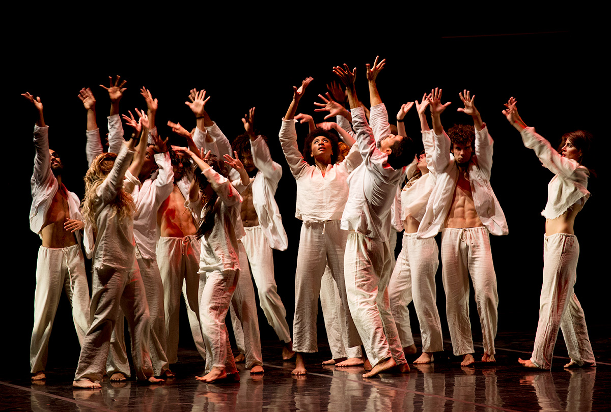 International Dance Day 2018 by Enrique de la Osa